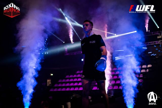 Foto van WFL x Boxing Influencers